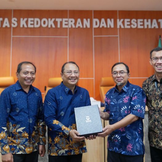 Kunjungan Telkom University ke Fakultas Kedokteran dan Kesehatan Institut Teknologi Sepuluh Nopember (ITS)